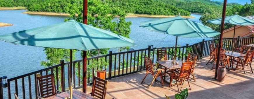 vn_pxn_lake house (25).jpg