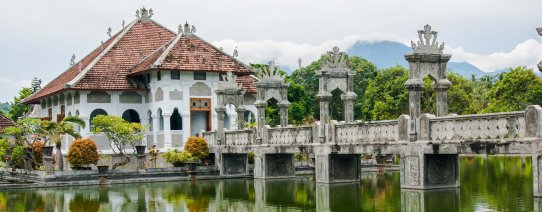 Taman Ujung tempel