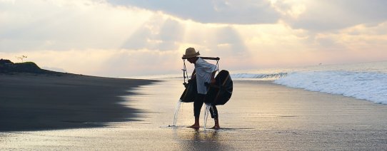 id, bali, kusamba.jpg