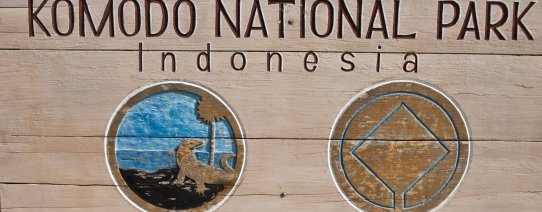 id, flores, komodo np, sign.jpg