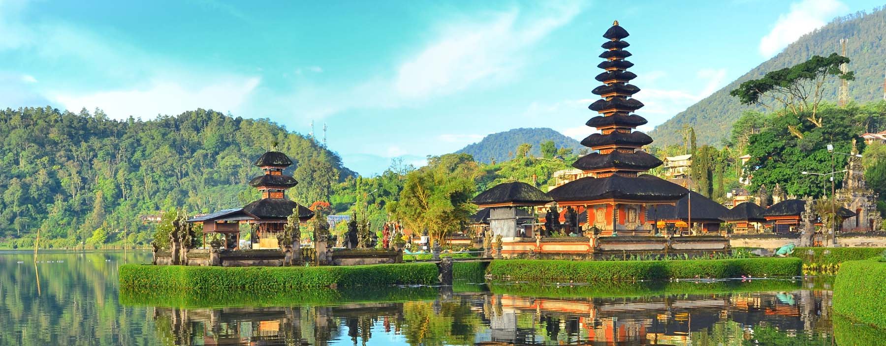 id, bali, pura ulun danu temple on a lake beratan.jpg