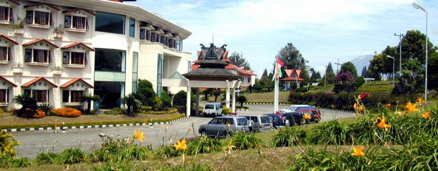 id_sumatra_berastagi_sinabung resort hotel (1).jpg