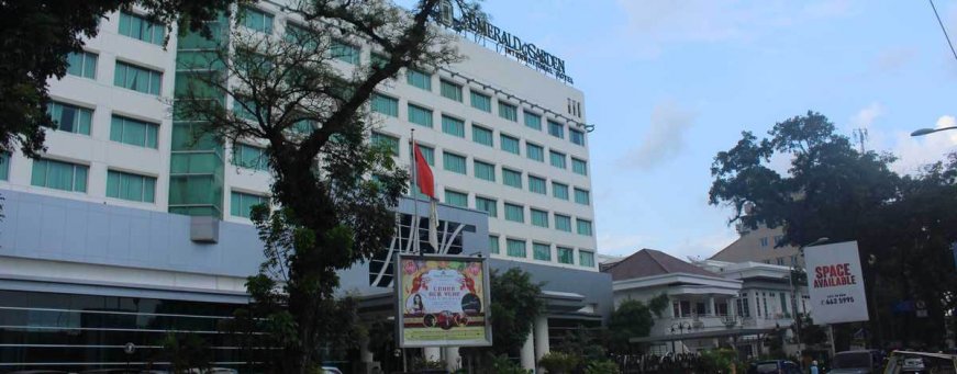 id_sumatra_medan_emerald garden (10) .jpg