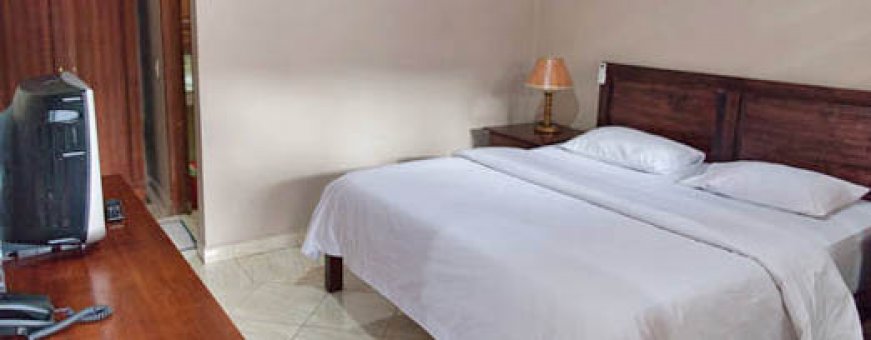 id_sumatra_samosir villa resort_deluxe room.jpg