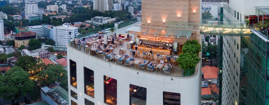 hotel des arts, social club restaurant en rooftop.jpg