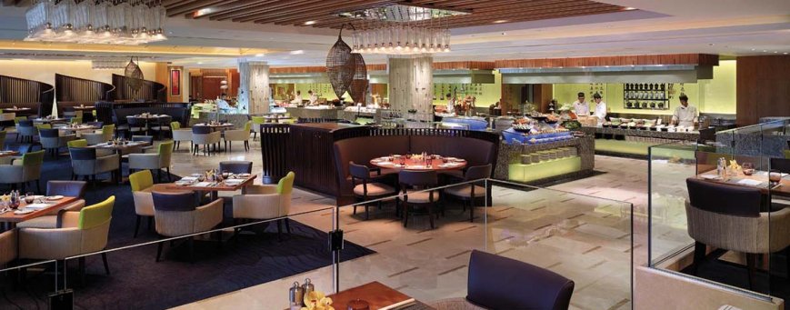cn, guilin, shangri la, restaurant.jpg