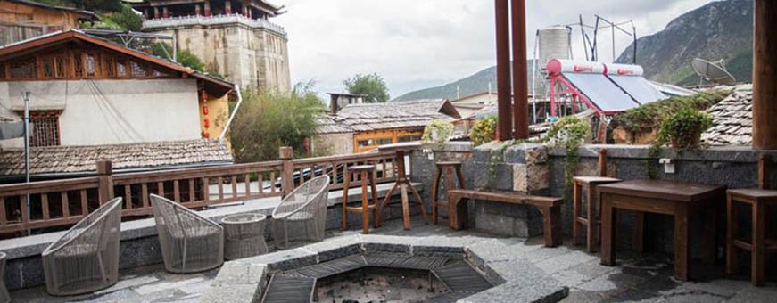 cn, zhongdian, arro khampa shangrila by zinc, zonneterras.jpg