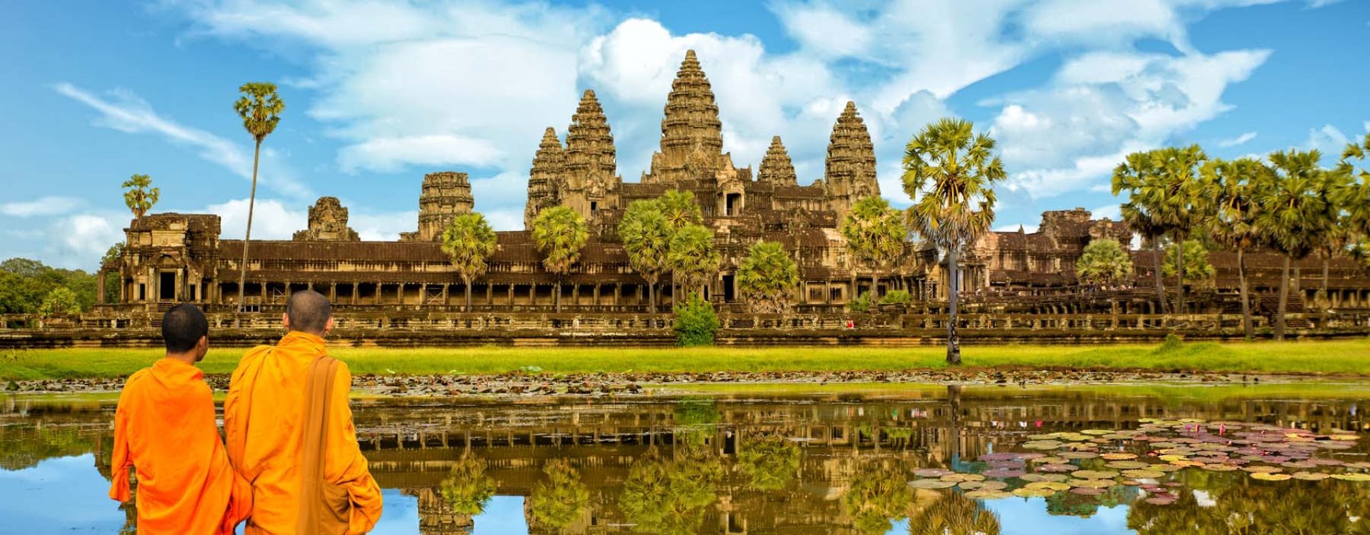 Bergvolkeren in traditionele klederdracht