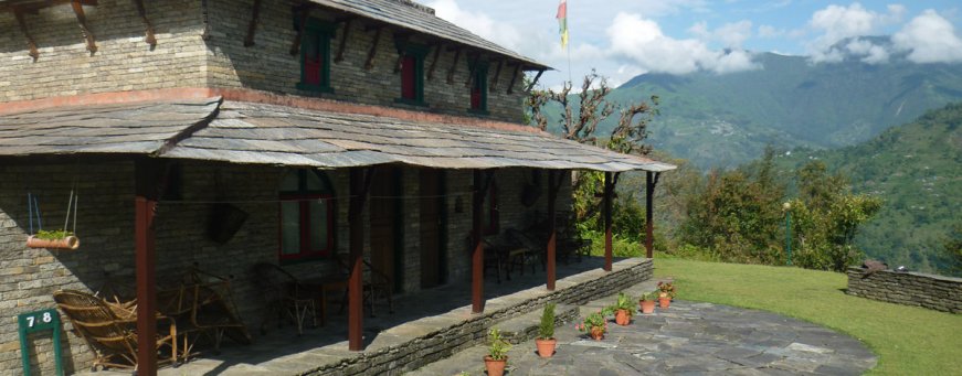 np_k&d gurung lodge (16).jpg