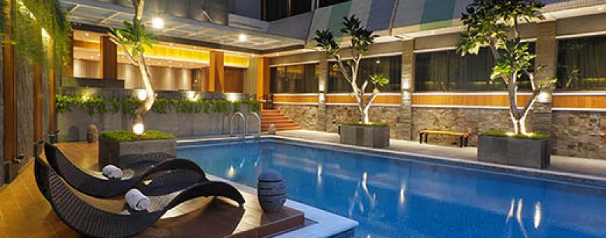 id, medan, le polonia, zwembad.jpg