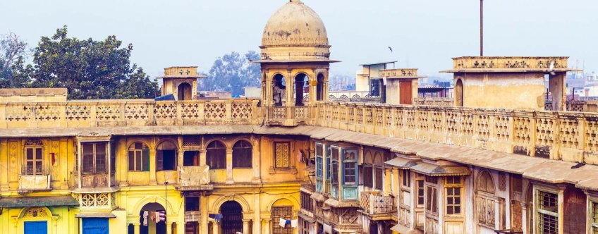 in, delhi, typical houses in old delhi.jpg