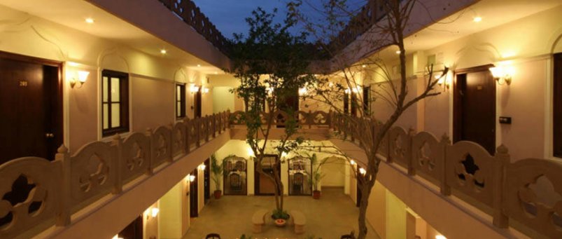 in, varanasi, suryauday haveli (1).jpg