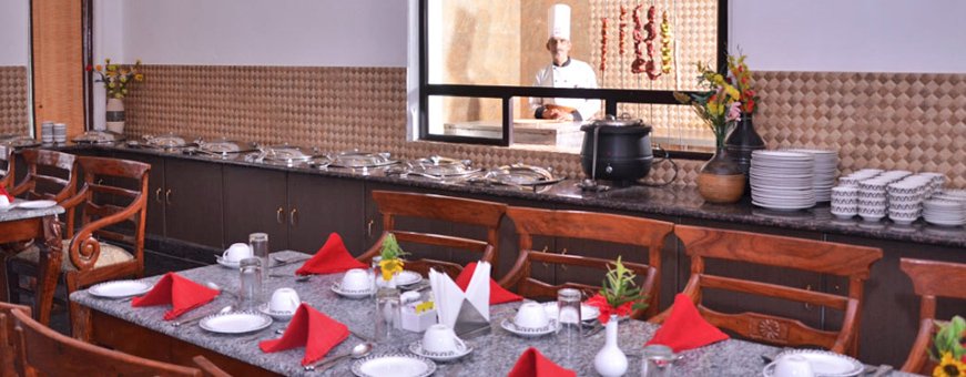 in, bharatpur, udai vilas palace (3).jpg