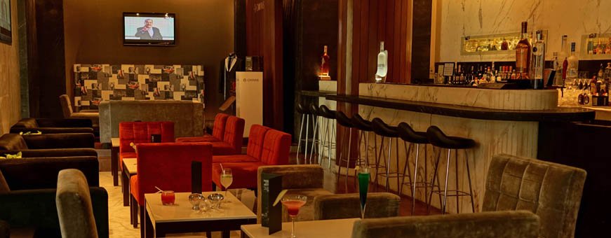 in, chandigarh, taj, bar.jpg