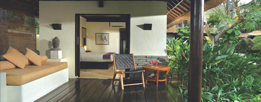 id, lombok, senggigi, qunci villas, double room garden view (1).jpg