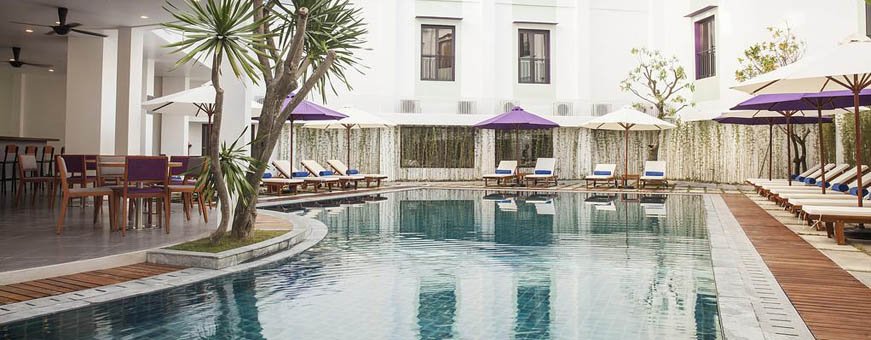 vn, hué, emm hotel, swimming pool.jpg