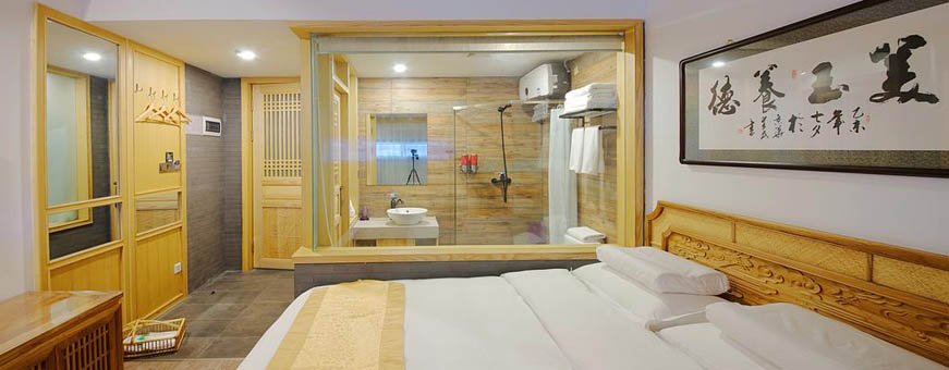 china, datong, pipa inn, double room 2.jpg