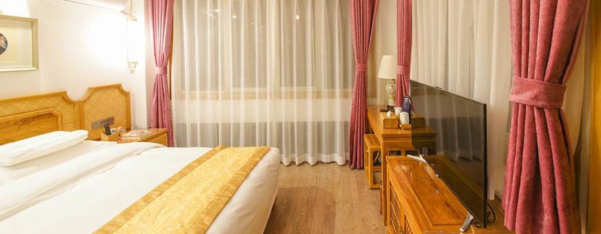china, datong, pipa inn, double room 1.jpg