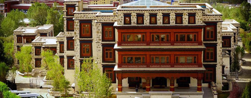 tibet, lhasa, songtsam, buitenkant.jpg