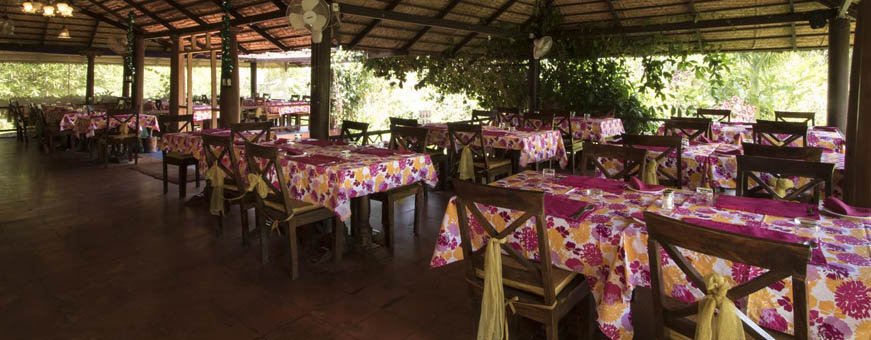 in, bandipur nagarhole, red earth resort, restaurant.jpg