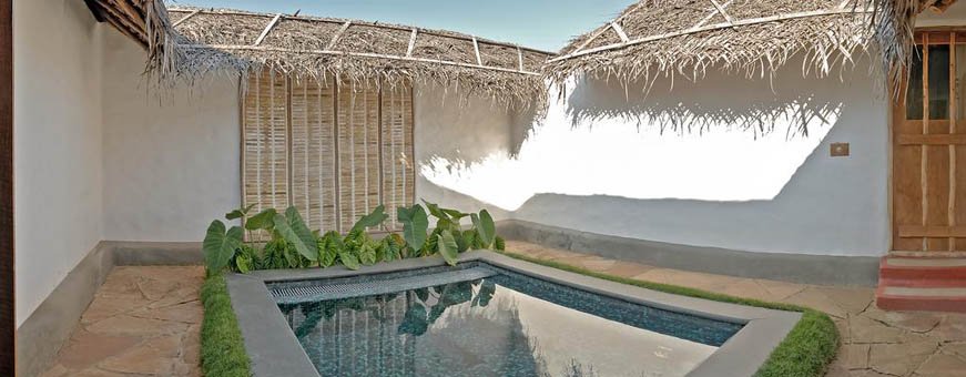 in, nagarhole, evolve back, jacuzzi hut3.jpg