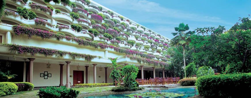 in, bangalore, the oberoi, balkons.jpg