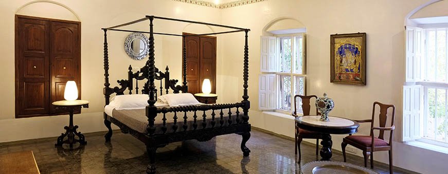 in, chettinad, saratha villas, masters chamber.jpg