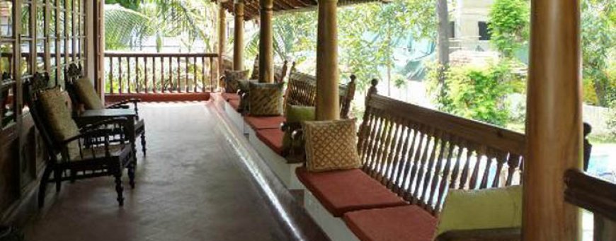 in, cochin, secret garden, veranda.jpg