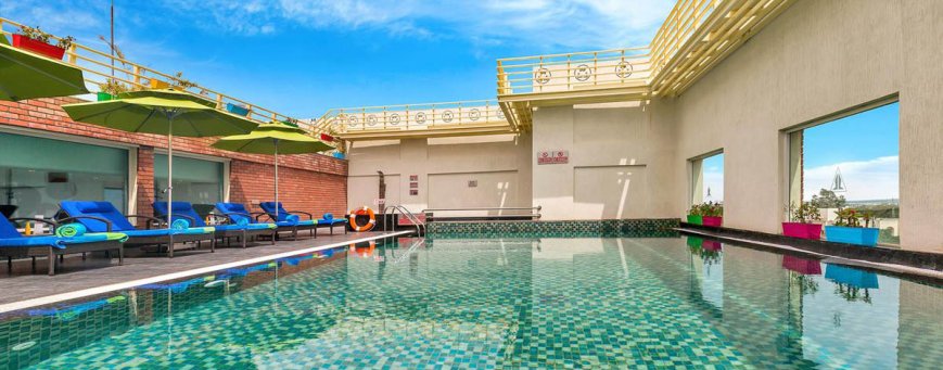 in, coimbatore, welcomhotel coimbatore, zwembad.jpg