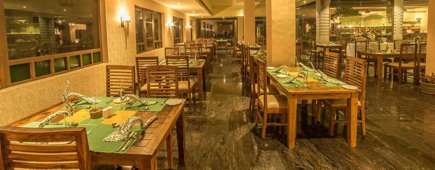 in, hospet hampi, heritage resort, restaurant.jpg