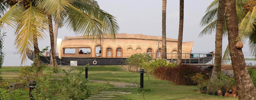 in, kumarakom, lakesong resort2.jpg