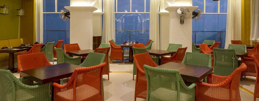 in, munnar, fragrant nature, restaurant2.jpg