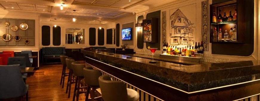 in, ooty, savoy, bar.jpg