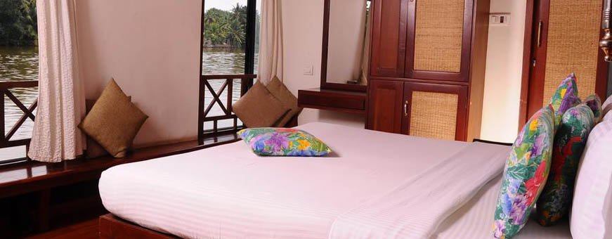 in, kerala backwaters, xandari riverscapes2.jpg
