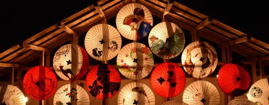 jp, lantern and umbrella festival (1).jpg