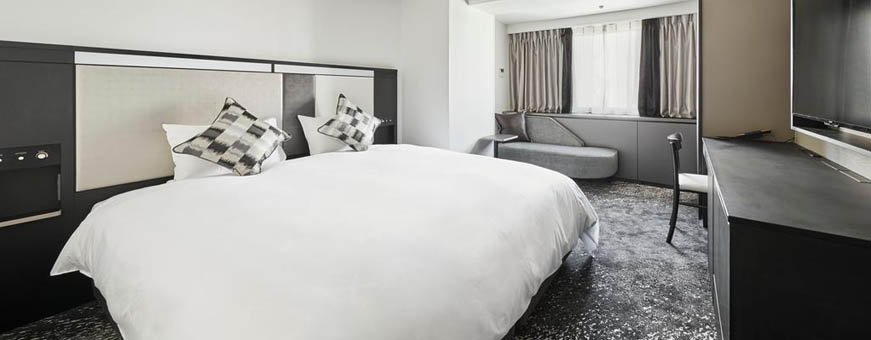 jp osaka, cross (3).jpg