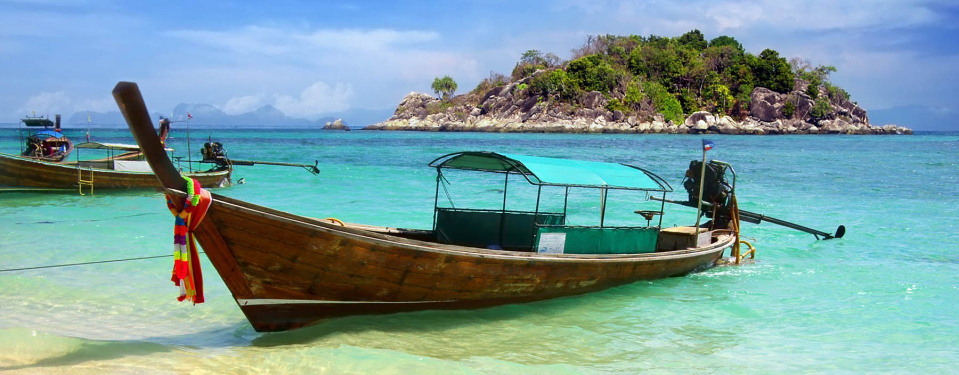 Floating Market Damnoen Saduak