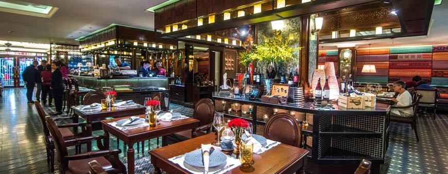 vn, hanoi, la siesta classic ma may, eetzaal.jpg