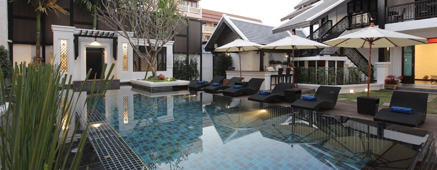 th, chiang mai, thai akara, zwembad.jpg