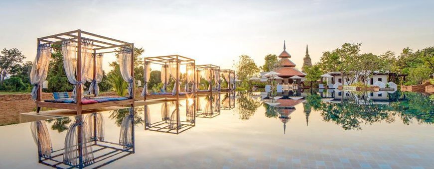 th, sukhothai, sriwilai, zwembad.jpg