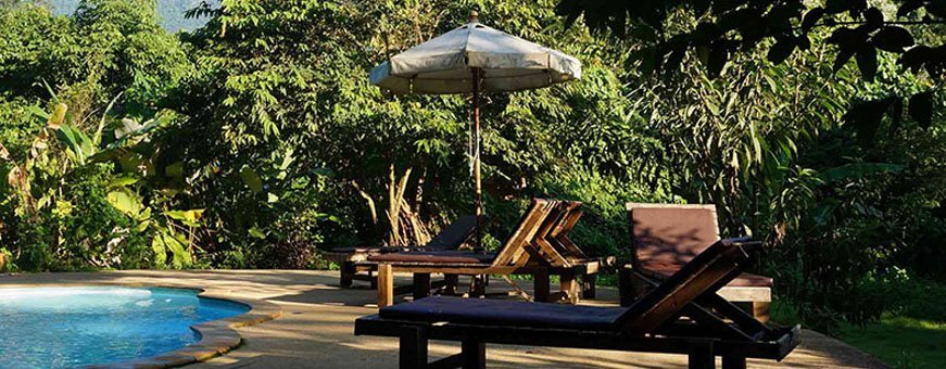 th, chiang dao, chiang dao nest, zwembad.jpg