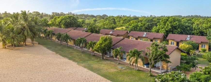 Amethyst Resort Passikudah