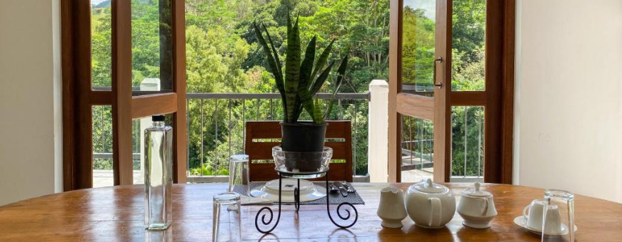 LK, Kandy, Hanthana House, restaurant