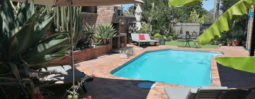 ZA, Oudtshoorn, Earthbound Guest House