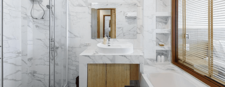 TH-Cxxxx-ChiangKhan-River-Walk-bath