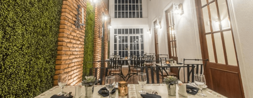 LK, Nuwara Eliya, Lynden Grove, restaurant bewerkt