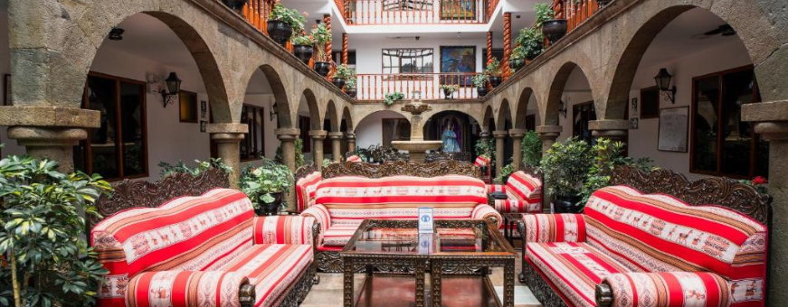 PE_Cuzco-MunayWasi-lobby