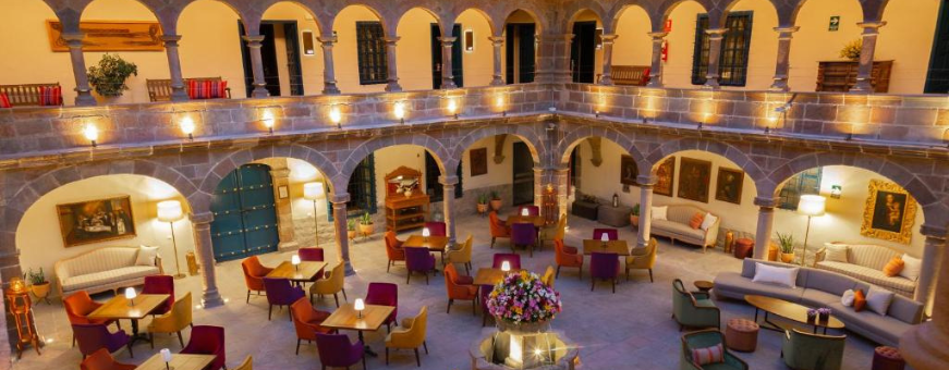 PE-CUZ-Novotel-pattio