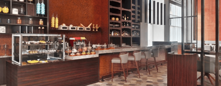 NP, Kathmandu, KTM Marriot, bar