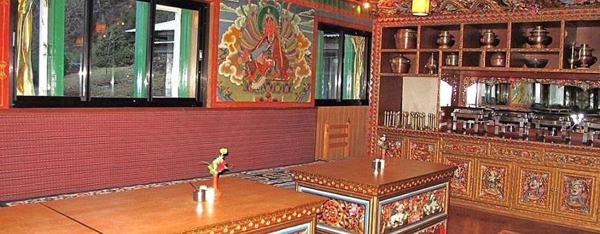 NP, Lukla, YMH, eetzaal